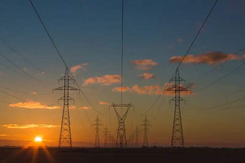 Barrage hydroélectrique dans les Pyrénées - énergie renouvelable en montagne